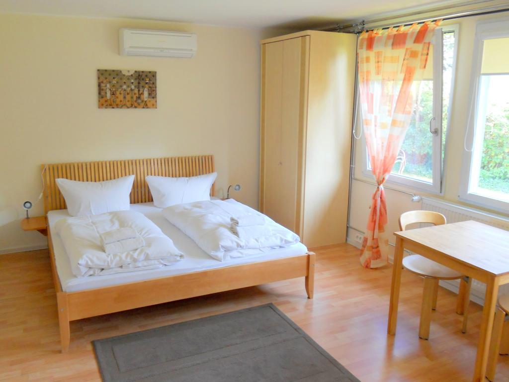 Quartier Sanssouci Hostel Потсдам Екстериор снимка